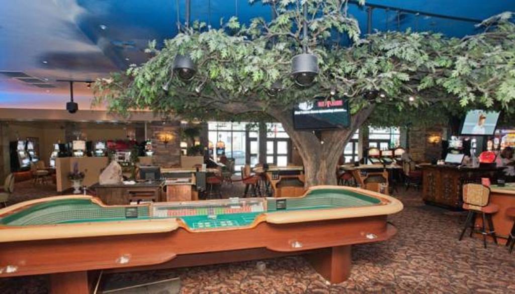 Border House At Crystal Bay Casino Hotel Lake Tahoe Airport Esterno foto